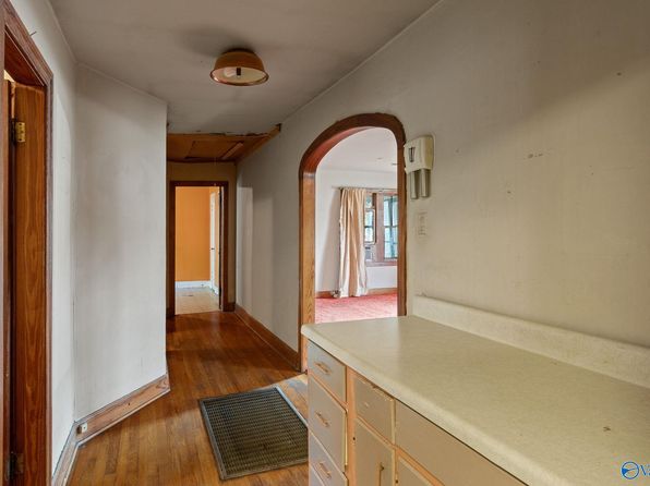 huntsville-alabama-440507463 picture