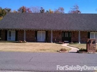 4515 E Quail Hollow Dr, Lake charles, LA 70605