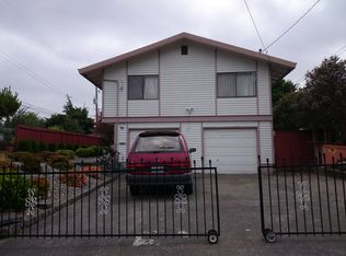 9724 57th Ave S, Seattle, WA 98118