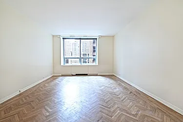 Rented by NY Space Finders Inc.