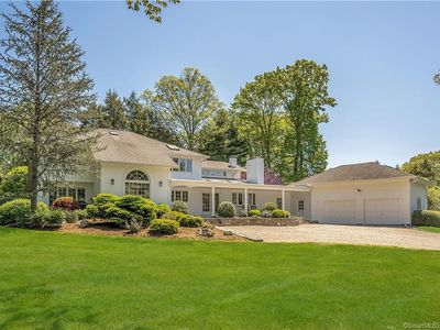 32 Red Coat Rd, Westport, CT, 06880
