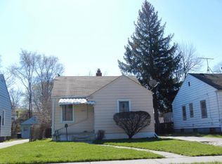 12000 Rossiter St, Grosse Pointe, MI