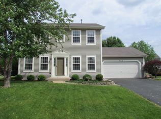 302 Barnaby Dr, Oswego, IL 60543