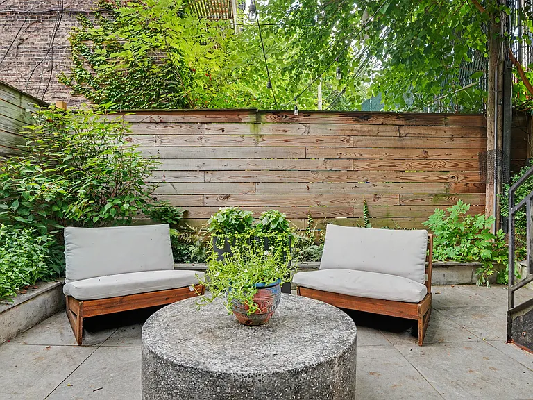 147 Stuyvesant Ave #1 — Photo 10