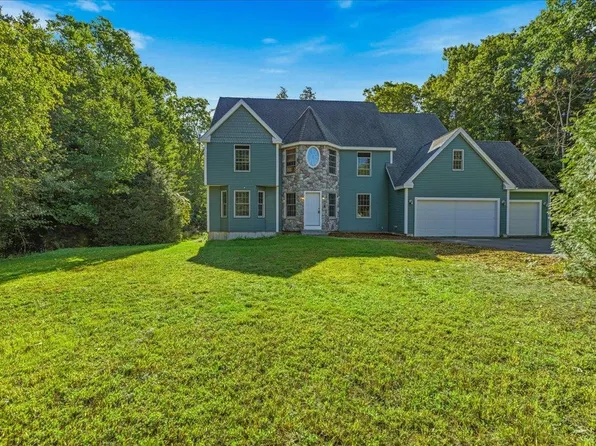 6 Dunnmoore Drive, Bow, NH 03304