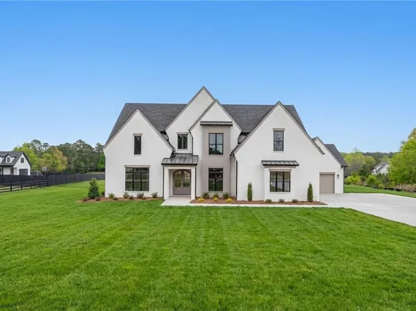 3215 Indian Shoals Rd, Dacula, GA 30019