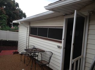 4328 Keaka Dr, Honolulu, HI 96818