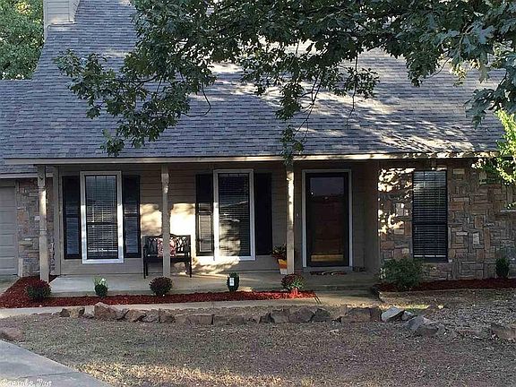Exterior- Front Lawn