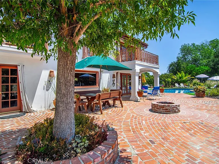18690 Pasadero Dr — Photo 12