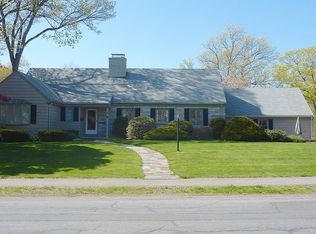 11 Lindbergh Ave, Needham, MA 02494