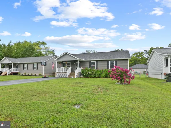 59 Rustic Ln, Colonial Beach, VA 22443