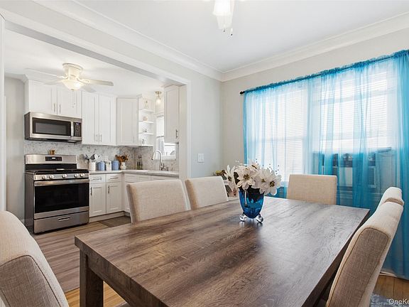4th image of 386 Bellevue Avenue