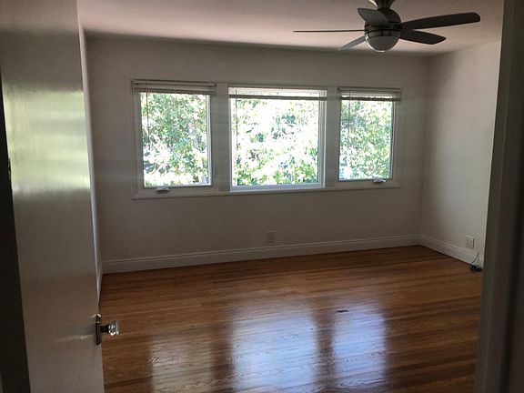 5th image of 1106 Pine St #A