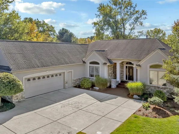 4555 Clinton St, West Seneca, NY 14224