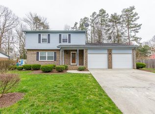 812 Pineburr Rd, Jamestown, NC 27282