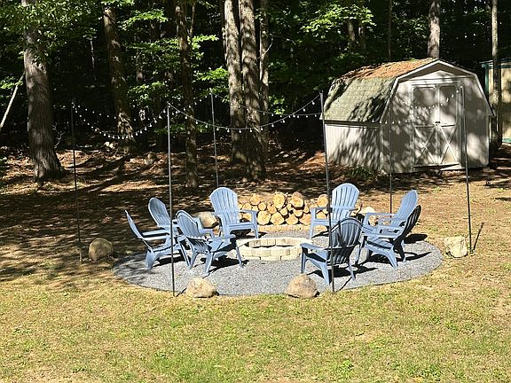 2nd image of 148 Sandhill Rd