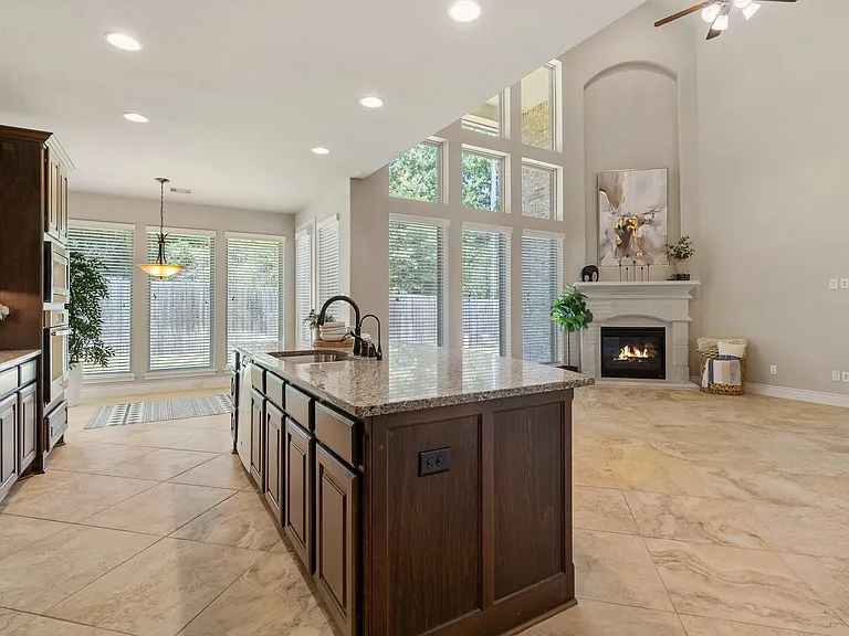 138 Meadow Run Dr — Photo 18