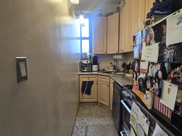 504 W 110th St #12I — Photo 5