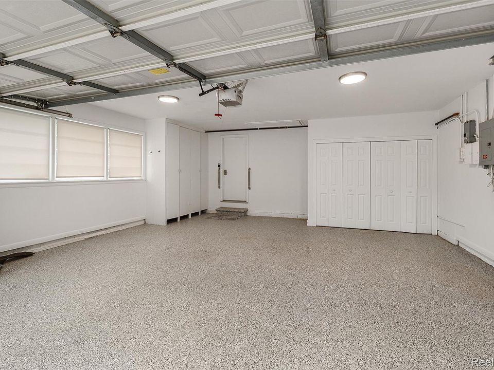 24800 N Cromwell Dr, photo 21