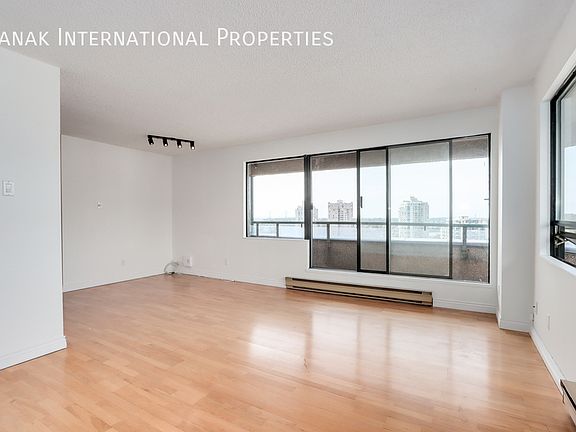 5th image of 1026 Queens Ave #701