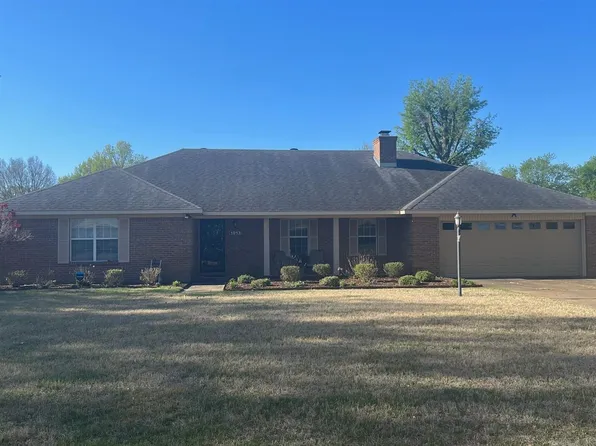 1013 Putting Green Dr, Blytheville, AR 72315