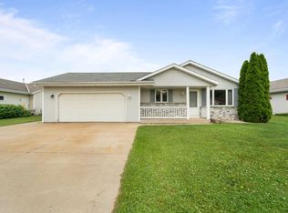 1424 Meridian Ave, West Bend, WI 53095
