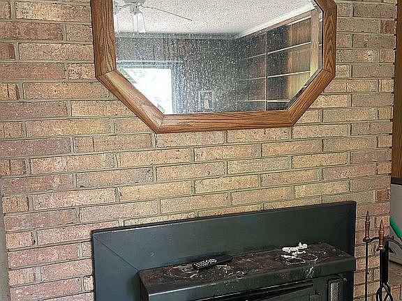 5th image of 434 Kingfield Dr SW