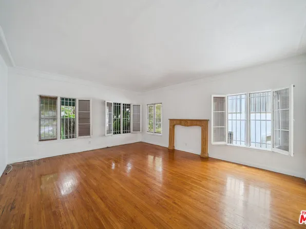140 S Elm Dr #1, Beverly Hills, CA 90212