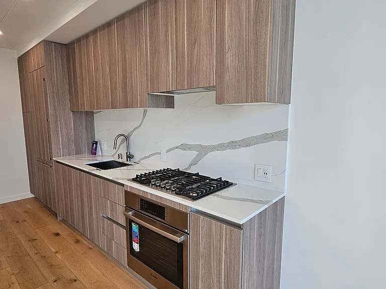 10232 NE 10th St #910 — Photo 5