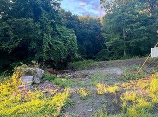 1099 Rollins Ave, Rensselaer, NY 12144