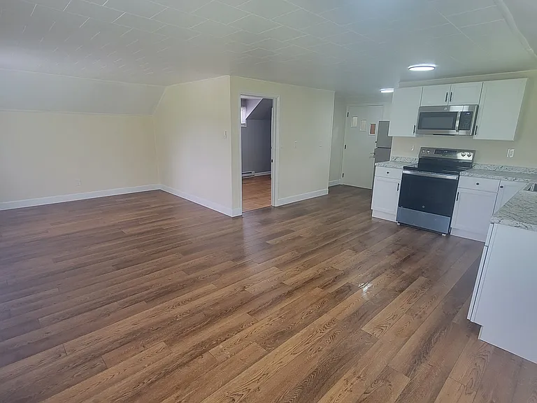 7574 Lakeport Rd #4 — Photo 4