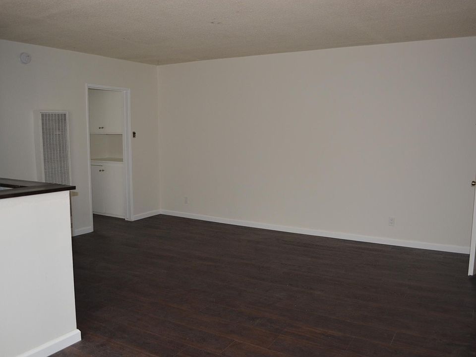 1st image of 1634 Armacost Ave APT 3