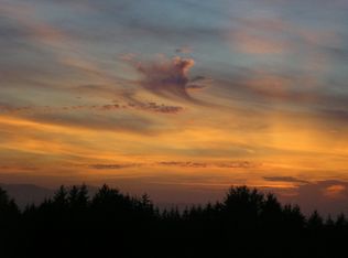 8335 Pike Rd, Tillamook, OR 97141