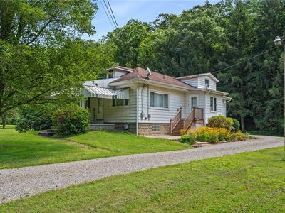 286 Howes Run Rd, Tarentum, PA, 15084