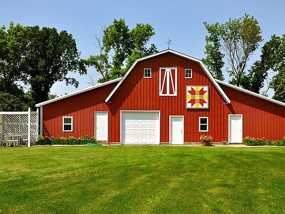 Barn