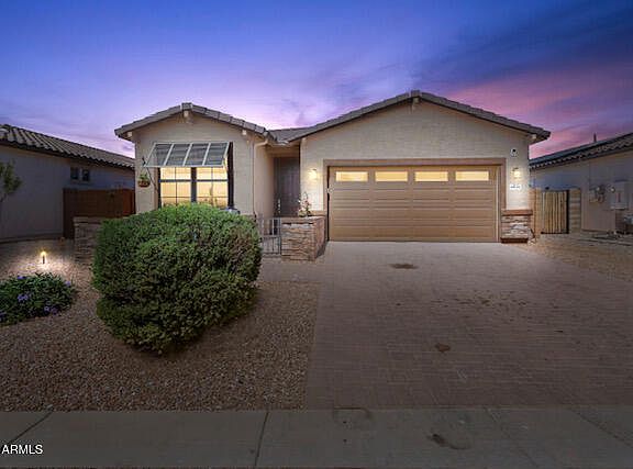2nd image of 44156 W PALO ALISO Way