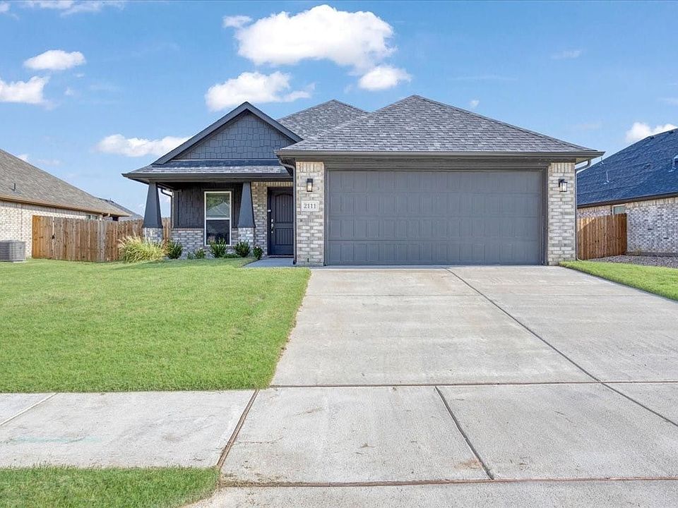 1st image of 2111 Wyldewood Way