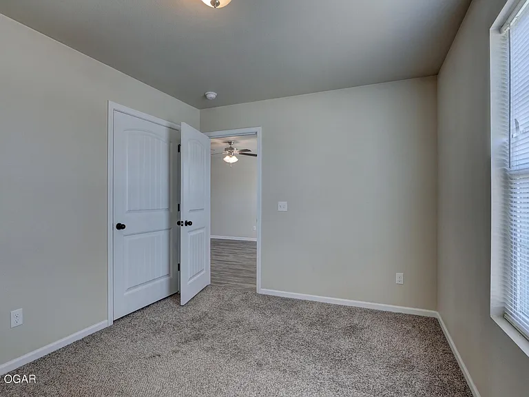 2521 Bird Ave — Photo 17