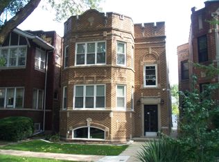 5915 N Artesian Ave, Chicago, IL 60659