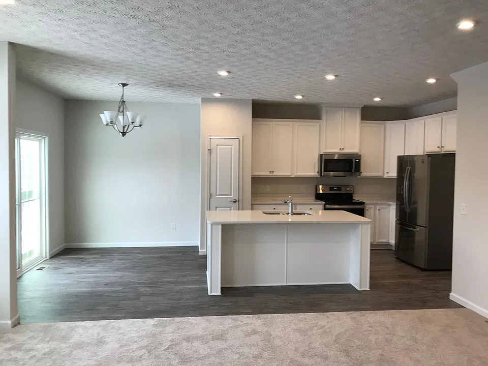 1147 Starboard Dr