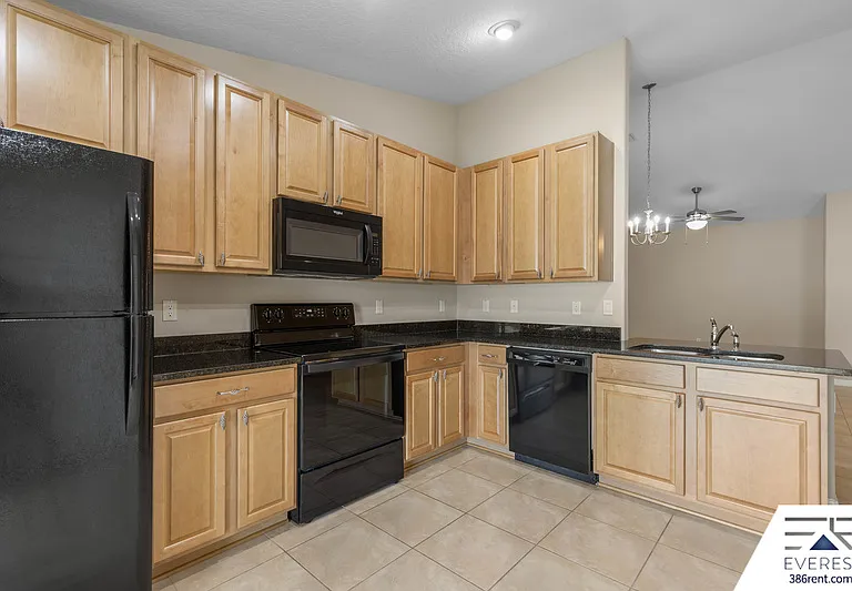 25 Louisville Dr #A — Photo 15