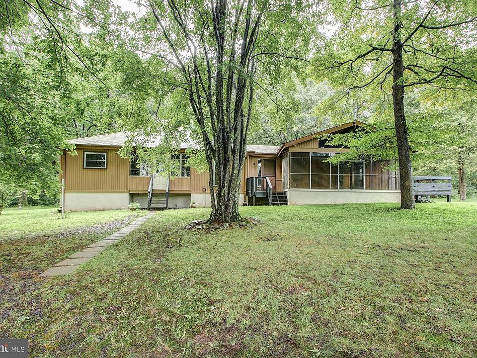 1st image of 8297 Squires Ln