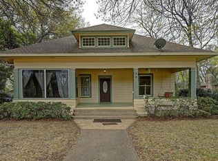 811 W Marvin Ave, Waxahachie, TX 75165