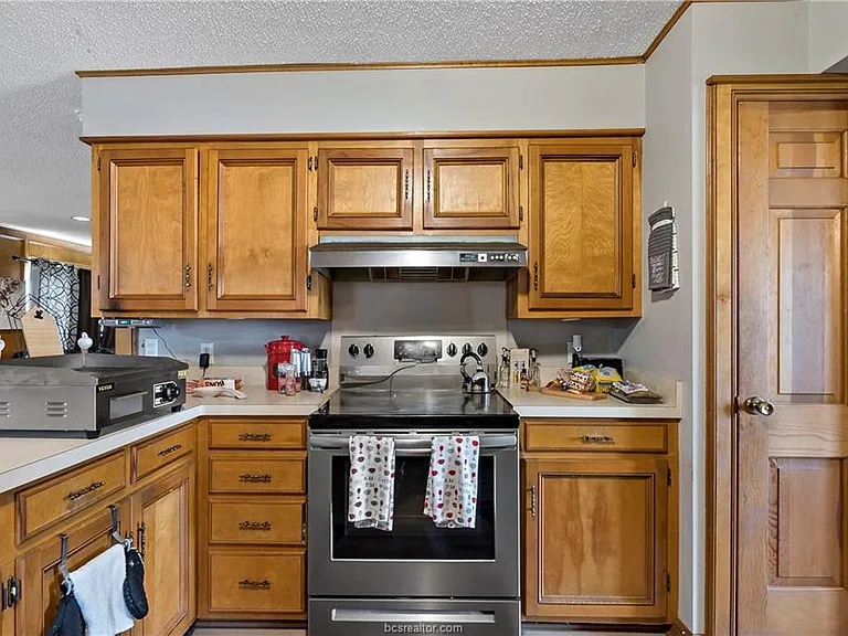 2508 Memorial Dr — Photo 14