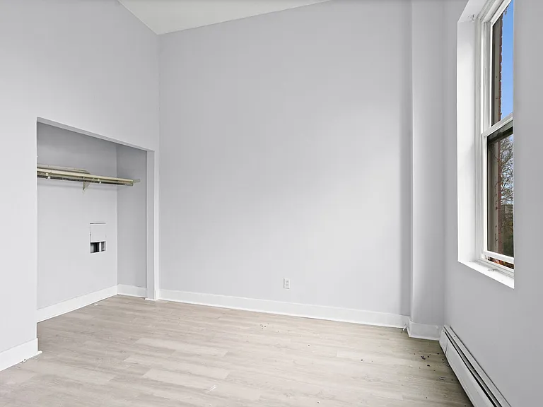 47 Ten Broeck St #B — Photo 20