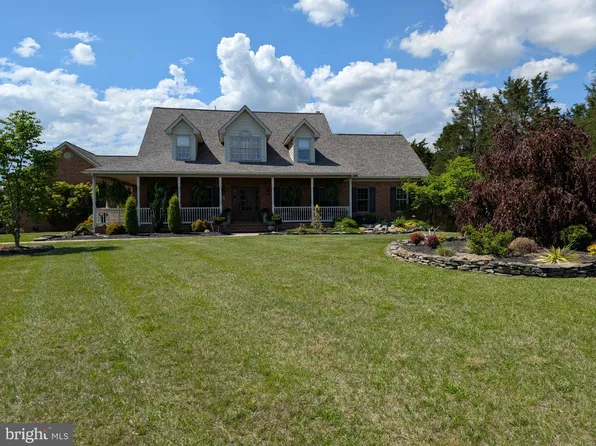 15920 River Bend Ct, Williamsport, MD 21795