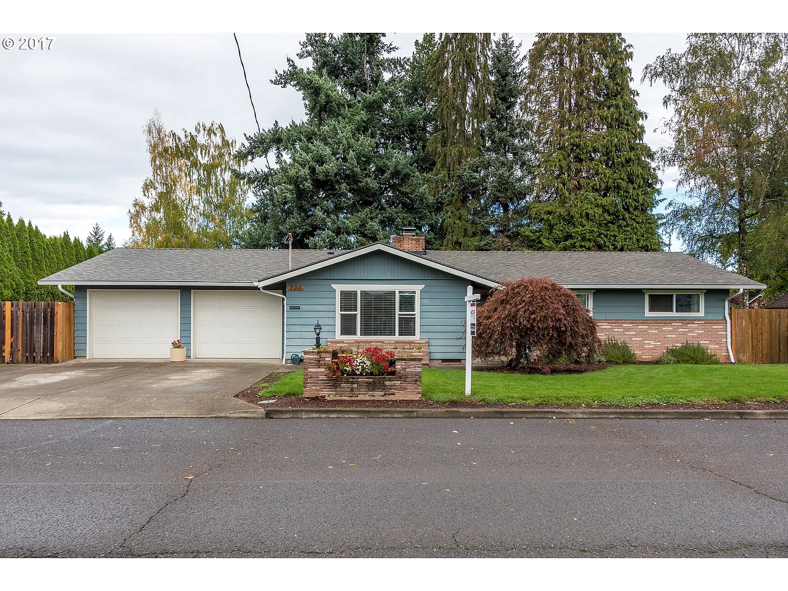 290 SW 7th Ave photo 1