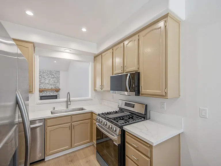 4791 Parma Dr — Photo 13