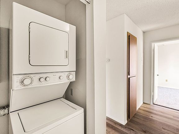 5th image of 2701 Sierra Sunrise Ter APT 513