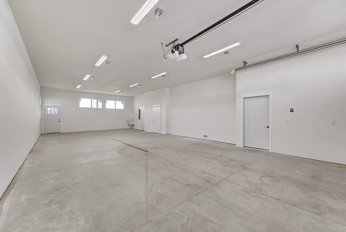 3 bed, 1482 sqft, $2,300 — Photo 3